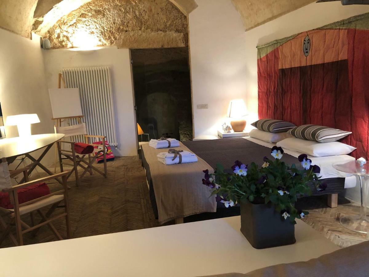 Gli Ipogei Nel Cuore Di Matera Vila Exterior foto